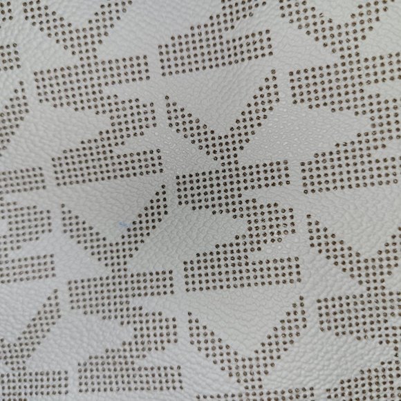 Authentic Michael Kors Purse - Picture 3 of 5